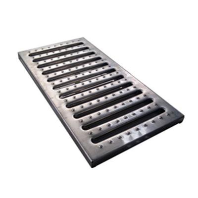 China Chinese Kitchen Gutter Ladder Drain Channel Steel Grating Ditch Cover for sale