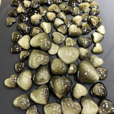 China Real Crystal Heart Natural Gemstone Puffy China Heart Gold Healing Obsidian 5-8cm For Wedding Home Decorative Wholesale for sale