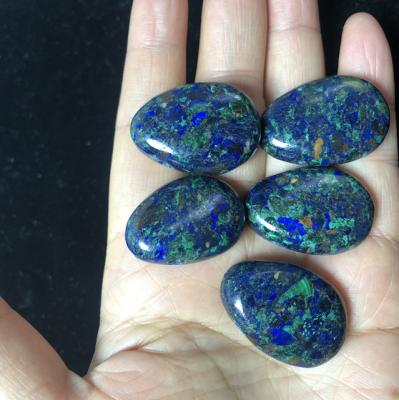 China Wholesale 30mm Necklace Jewelry Azurite Malachite Drilled Tumbled Jewelry Stone Pendant Pear Shape Malachite Necklace Customized for sale