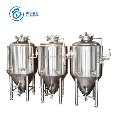 China Hotels 500L 1000L Craft Beer Unitank Tank Fermentation Equipment for sale