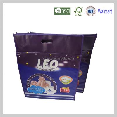 China Large capacity zipper lamiantion handled non woven gift bag with logo for sale