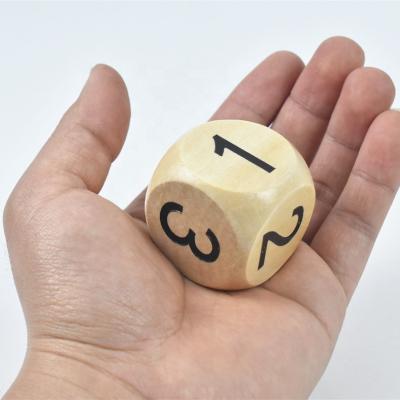 China Wooden Dice Digital Dice 4cm Table Game Props Children's Educational Cognitive Toy Dice For Family Party Games for sale