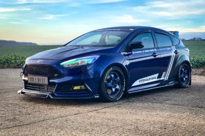 Китай BBK тормозный комплект совместим с Ford Focus ST250 MK3 18-дюймовое колесо 355 * 32 мм ротор продается