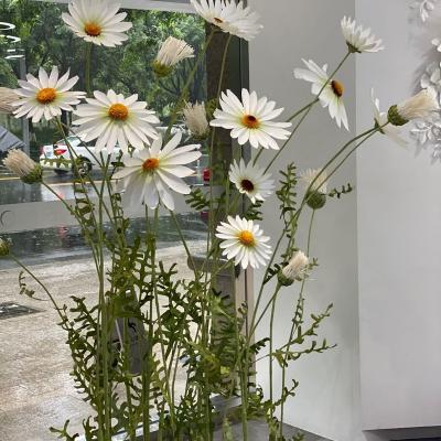 China Home.Party.Restaurant.Bar.Hotel. Wholesale Large Plant Paper Daisy Base Standing Home Wedding Window Display Giant Flowers Photography Props for sale