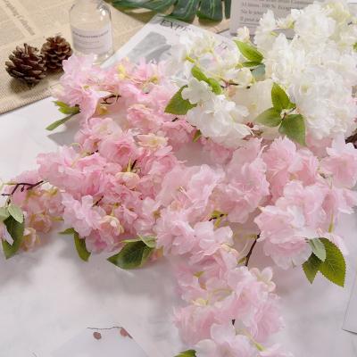 China High Quality Whole Sale Home.Party.Restaurant.Bar.Hotel.Wedding 4 Branches Plus Bud Artificial Silk Cherry Blossoms For Bridal Home Wedding Decoration for sale