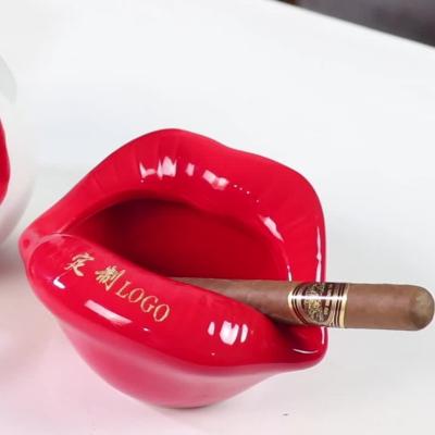 China 2022 Modern New Design Light Red Lips Eco-friendly Ceramic Cigarette Ashtray Holder For Home (Light Red) for sale