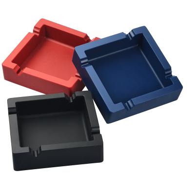 China Goods Selling Multicolor Square Heat Resistant Unbreakable Portable Silicone Smoking Ashtray for sale