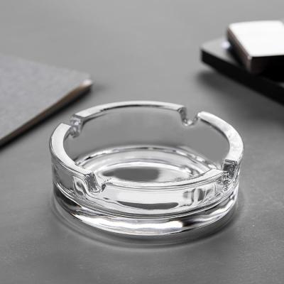 China Transparent Custom Cigar Tray Silicone Smoking Accessories Round Crystal Glass Ashtray for sale