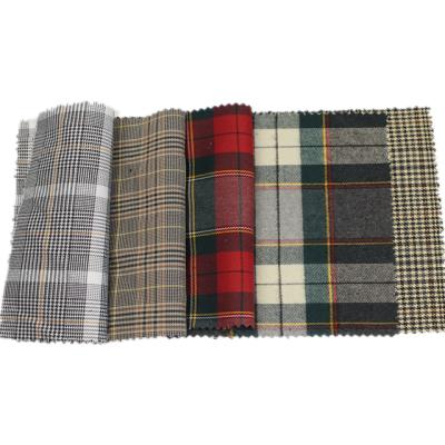 China Shrink-Resistant Plaid 100 Polyester Weft Stretch Fabric For Clothes, Coats And Shirts for sale