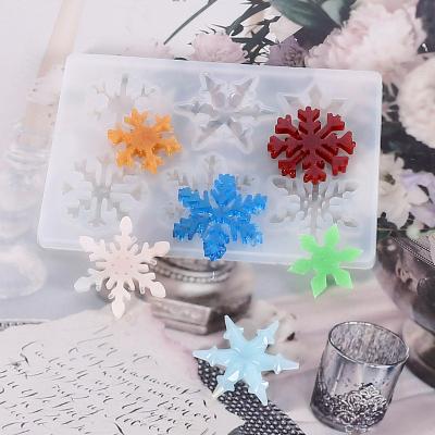 China Sustainable Snowflake Silicone Molds, DIY Silicone Pendant Mold Making Resin Casting Mold For Holiday Craft Supplies for sale