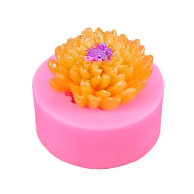 China DIY Gutta Percha Hand Soap Sugar Cake Mold 3D Chrysanthemum Viable Three-Dimensional Liquid Silica Gel Mold Crystal Gypsum Mold for sale