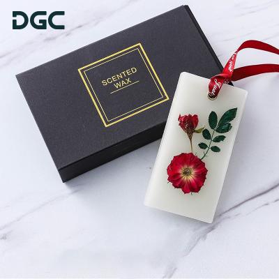 China Festival Decoration DGC Selection DGC Fresh Air Custom Durable Wardrobe Flower Household Aromatherapy Dried Scented Wax Flakes for sale