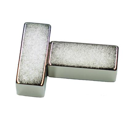 China Nickel Coated Neodymium Rectangular Magnets Super Strong Nickel Coated Neodymium Rectangular Magnets for sale