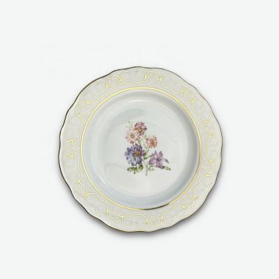 China Sustainable High End Custom Nordic White Flower Dish Dish Ceramic High Hard Porcelain Dinnerware Sets Restaurant Dinnerware Sets for sale