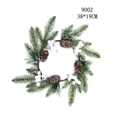 China Christmast ornament small Christmas decorations wreaths and wholesale artificial Christmas wreath pine leaf wreath wreaths on the door for sale