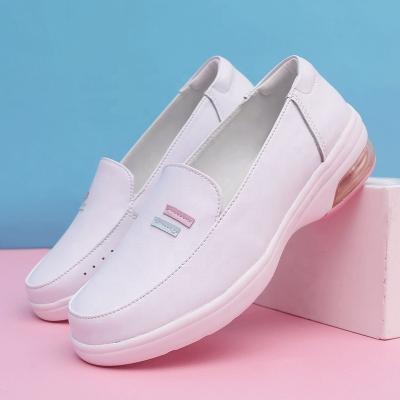 China Breathable Shock Absorption Write Breathable Shock Absorption Non-slip Cowhide Nurse Shoes Safety Shoes For Females for sale