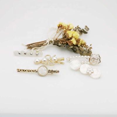 China Stunning Fashion Fairy Side Strikes With Love Pure White Rhinestone Butterfly Hairpin Beautiful Gold Fairy Hair Accessories 5 Piece Set for sale