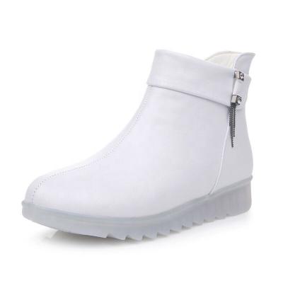 China Winter Anti-slip Nurse Shoes Factory Wholesale Genuine Leather Nursing Shoes Warm Working Nurse Shoes White Anti-slip Women Hospital for sale