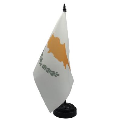 China High Quality Reusable 14x21cm Table Flag Cyprus Desk Flag With Plastic Base for sale