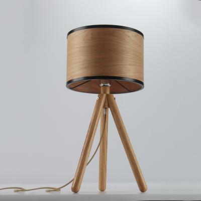 China Modern wooden floor light for living room, tripod floor lamp for bedroom, retro ground lamps for sale