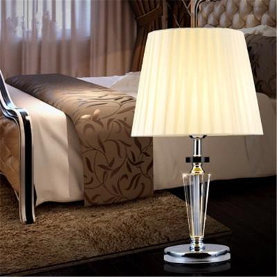 China Custom Excellent Balance Bell Silk Drum Shade, Side Pleated Drum Silk Shade Crystal Table Lamp for sale