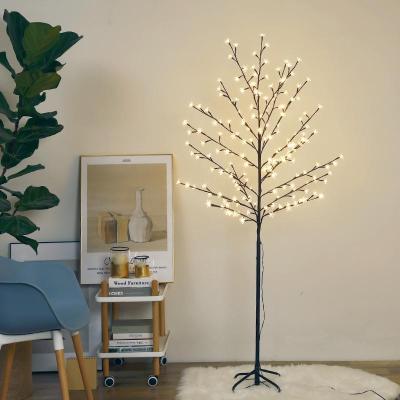 China Hot Sale Cherry Blossom Battery Powered Home Table Lamps Cherry Blossoms Garden Decoration Tree Light for sale