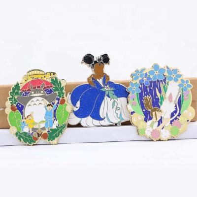 China Europe checked enamel pins manufacturer zinc material allou princess accesorios pin for sale