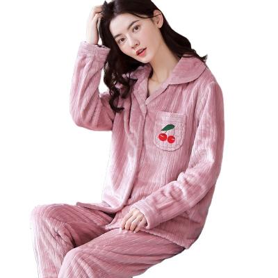 China New youth autumn/winter velvet thermal pajamas home fashion women's warm coral pajamas set sexy home clothes for sale