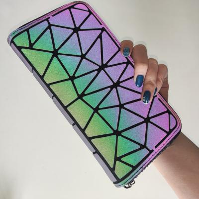 China Waterproof Casual Hologram Card Holder Ladies Wallet Women Wallets Pinch for sale