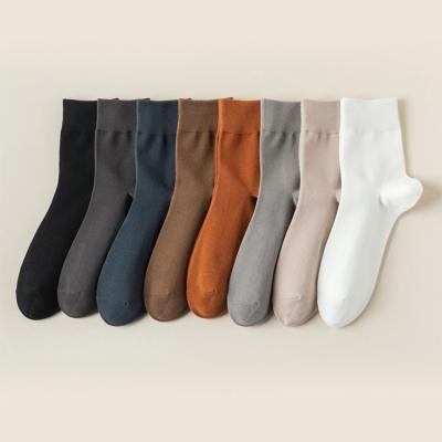 China Pure Antibacterial Mens Socks Cotton Mid-tube Deodorant Sweat-absorbing Breathable Thin Spring And Autumn Black Men Socks for sale