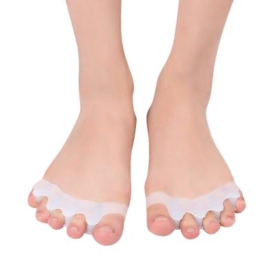 China Comfortable Breathable Soft Silica Gel Toe Separator Activities Practice and Operation for Bunion Pain Relief Toe Silica Gel Toe Separator Men and Women for sale