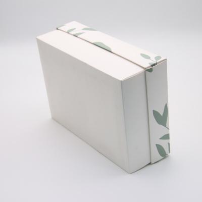 China Luxury Packaging Clothing And Shoes Recyclable Manufacturing Customized LOGO Paper Boxes for sale