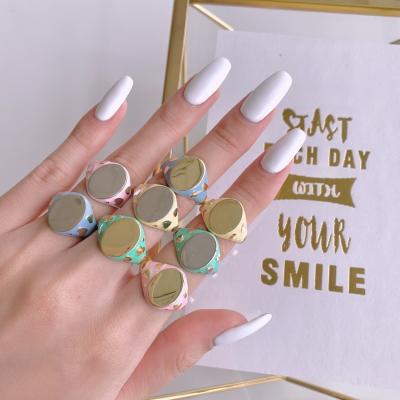 China Statistical Trendy Style Dylam Dylam 925 Silver Chunky Rings Custom Name Ring Jewelry Heart Pattern Colorful Gold Ring for sale