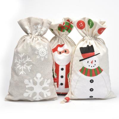 China Recyclable Eco-friendly Canvas Cartoon Santa Claus Mini Cloth Christmas Gift Candy Bottle Sack Embroidery Tote Bag for sale