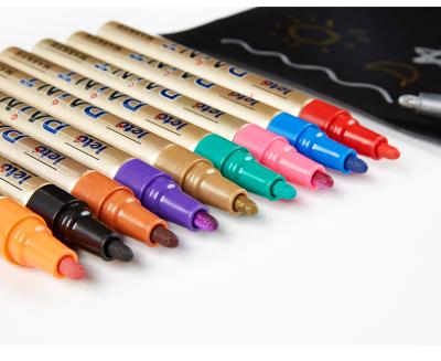 China 2020 New Design Permanent Ink Fabric Paint Marker Pen Textile Marker Water Based for sale