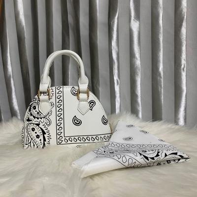 China 2021 summer fashion women's handbags women's new cashew flower bag mask set women's bags handbags purses and handbag handkerchief for sale