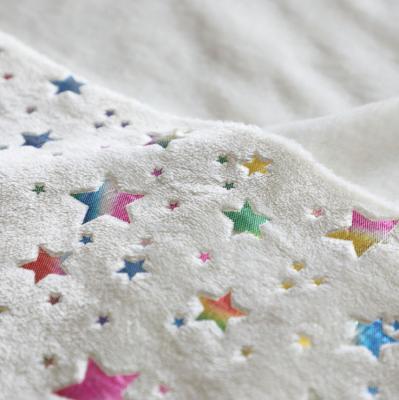 China Anti Pill Custom Samples Gilding Pattern Flannel Fleece Foil Knitted Hometextile Fabric for sale