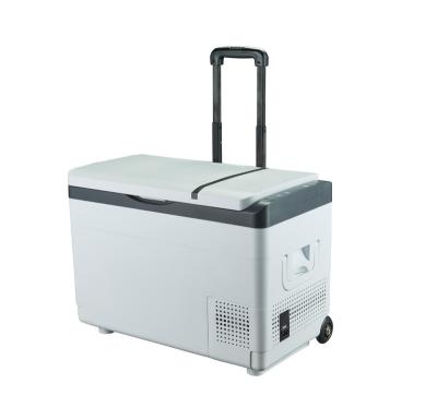 China ABS DC 12/24V the small car vehicle refrigerator and portable and mini car refrigerator car fridge refrigerator for sale