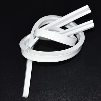 Chine Silicone au néon ignifuge blanc de la lumière de bande de LED 12V 24V à vendre