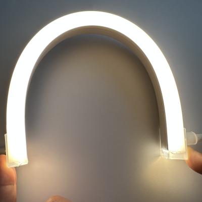 China Prenda impermeable de neón el 16.4ft/5m de la luz de tira del silicón Cuttable y enlazable, cambio del color del RGB en venta