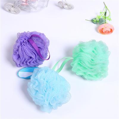 China High Quality Natural Soft.Eco-Friendly Body Exfoliating Colorful Loofah Shower Balls for sale