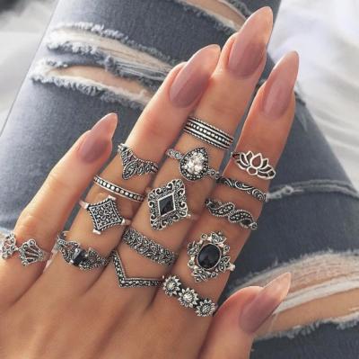 China New CLASSIC Vintage Rings Full Finger Rings For Women for sale