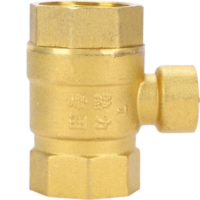 China Brass Material Low Cost Finely Processed Brass Magnetic Ball Triangle Locking Valve for sale