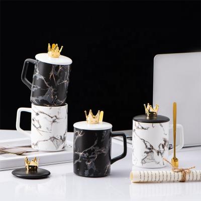 China Sustainable New Design Marble Mugs 3D Crown Mugs With Spoon Office Mugs Ceramic Water Bottle for sale