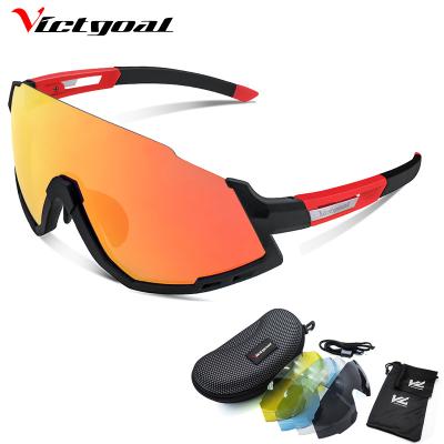 China VICTGOAL UV400 OEM Motocross Goggles Men Polarized Cycling Lenses With 5 Interchangeable Lenses for sale