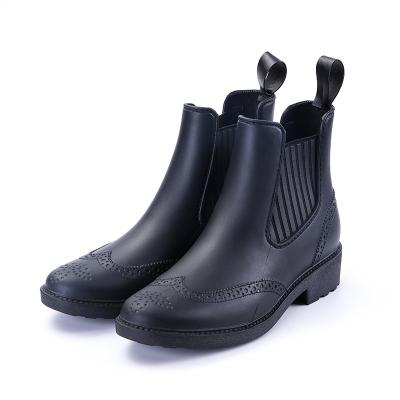 China Fashion Boots Women's U-shaped Boots Women's Adult Trend Anti-skid Chelsea Rain Water Boot Waterproof Non-slip Rubber for sale