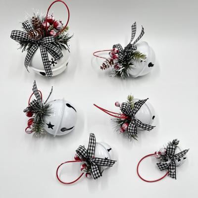 China Metal Christmas Decoration Metal Crafts Hanging Jingle Bell Christmas Tree Ornaments for sale