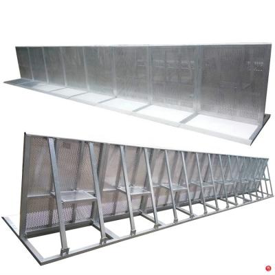 China Concert Safety Crowd Control Barrier Safety Aluminum Stage Pedestrian Barrier For Sale for sale