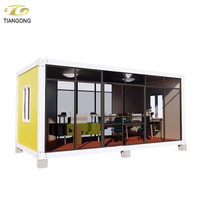 China Parking Lot China Flat Pack Container House Real Estate Houses Shipping Container House 40 Feet for sale