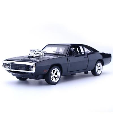 China Classic Diecast Model Car 1:32 Diecast Toy 1970 Dodge Diecast with Factory Price for sale